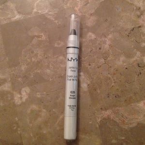 Jumbo Eye Pencil (BLACK)