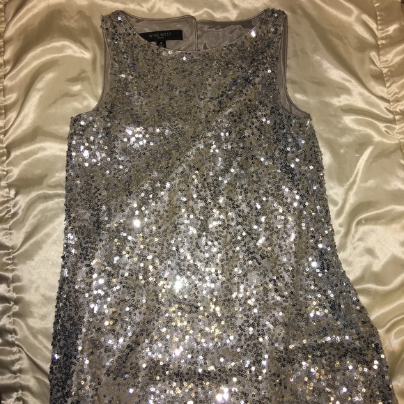 Beautiful sequin Nine West dress ✨