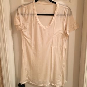 Lululemon t shirt