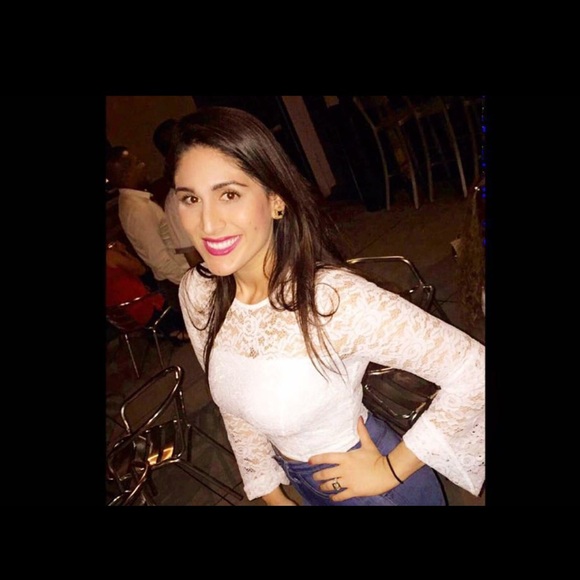 Meet your Posher, Saray
