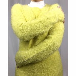 SUPER SOFT FUZZY SWEATER