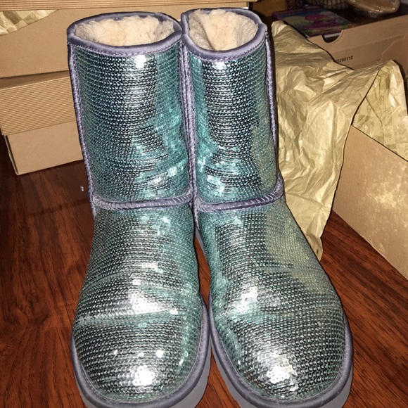 Blue sparkly uggs