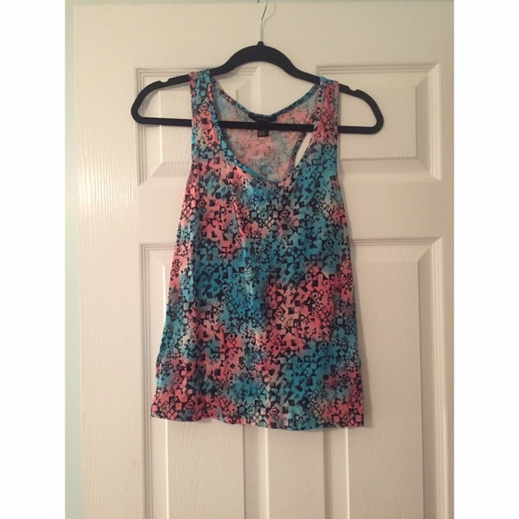 Forever21 Tank Top NWT size small