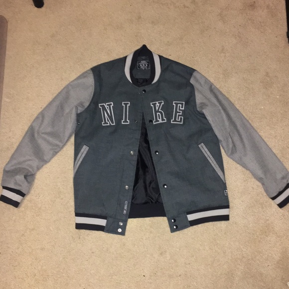 Brand New Nike Bomber