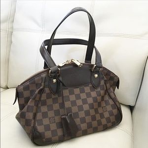 100% authentic Louis Vuitton Verona PM