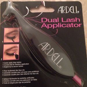Dual Lash Applicator