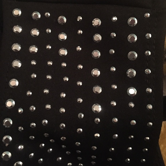 Charlotte Russe Black Crop Top Size Large - Picture 3 of 3