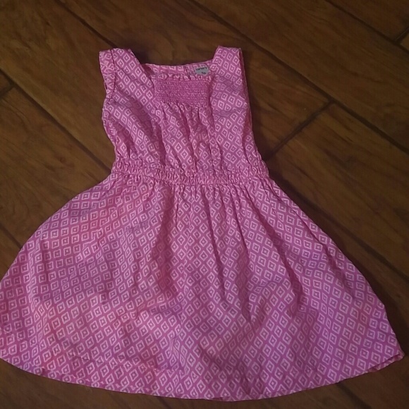 pink dress