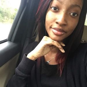 Meet your Posher, Aliya