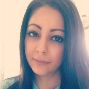 Meet your Posher, Patsy