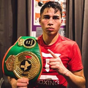 Meet your Posher, Carlos