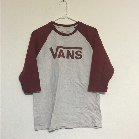 Volcom 3/4 shirt. Maroon