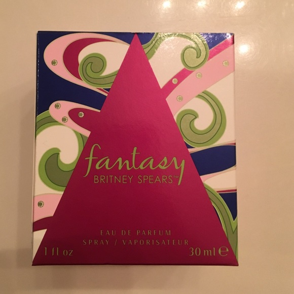 Fantasy perfume by Britney spears