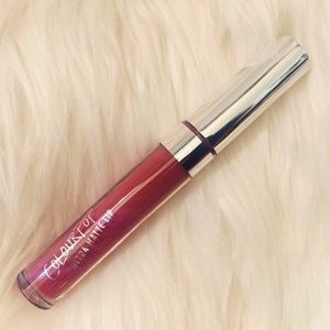 LE colourpop ultra matte liquid lip in 'stingraye'