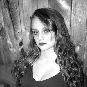 Meet your Posher, Nichole