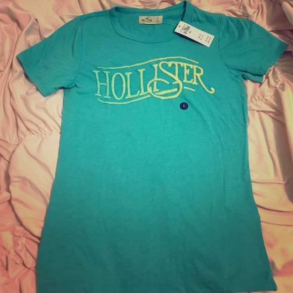 Hollister tshirt