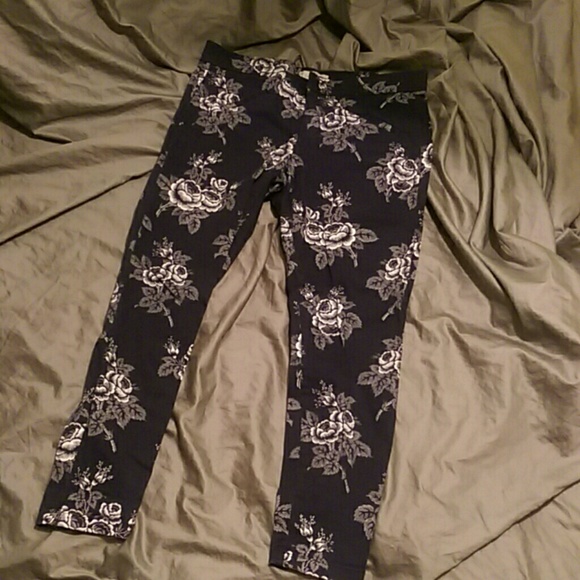 Gap floral ultra skinny pants