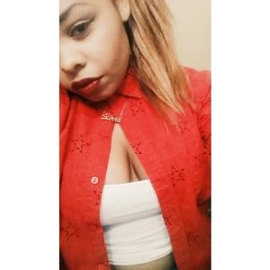 Meet your Posher, Sierra