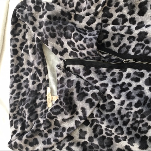 Anthropologie Cheetah Jacket - Picture 4 of 4