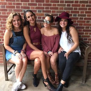 Meet your Posher, Hannah