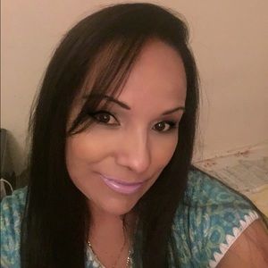 Meet your Posher, Lorena