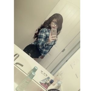 Meet your Posher, Lorena