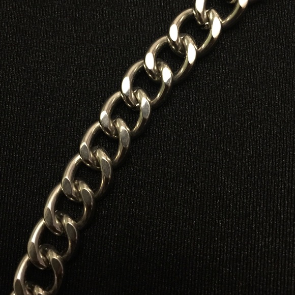 Beautiful Statement Necklace - Picture 3 of 4