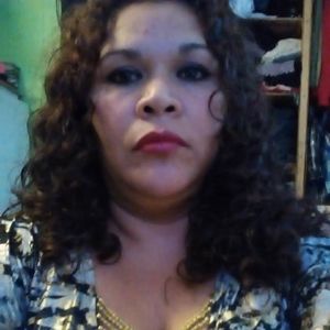 Meet your Posher, Ana