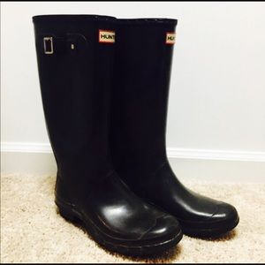 Hunter Rain Boots with Socks
