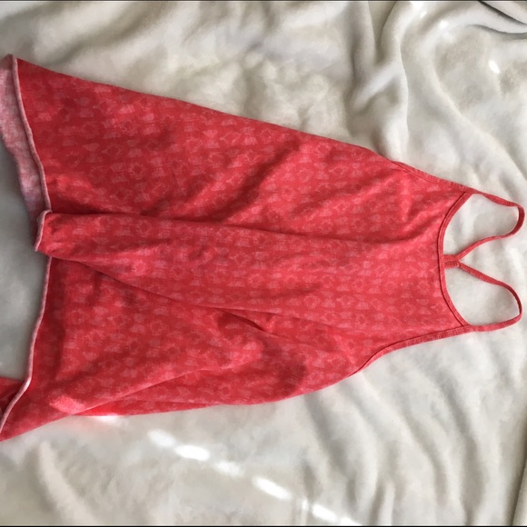 Pink tribal print halter top - Picture 1 of 4