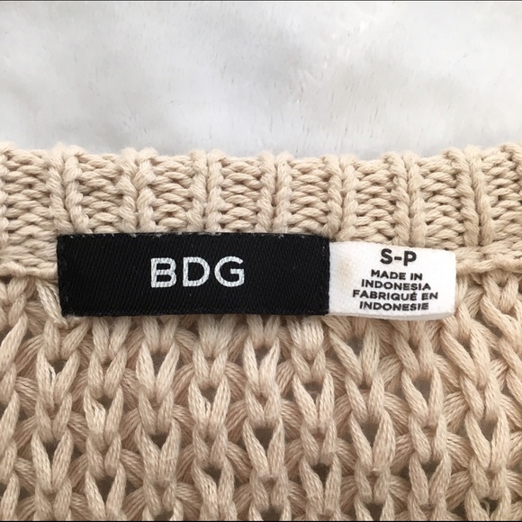 Slightly Cropped Sweater - Picture 2 of 4