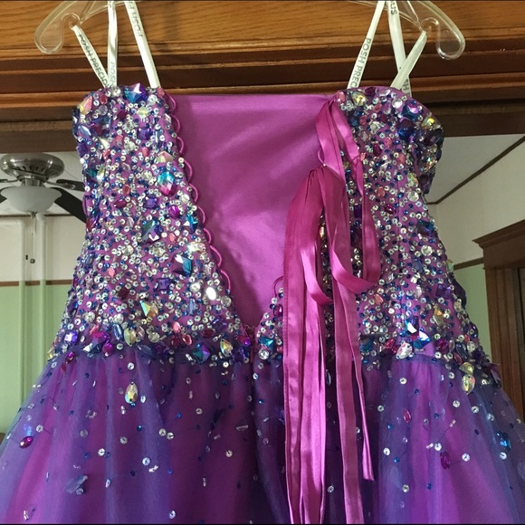 Prom Dress - Picture 3 of 4