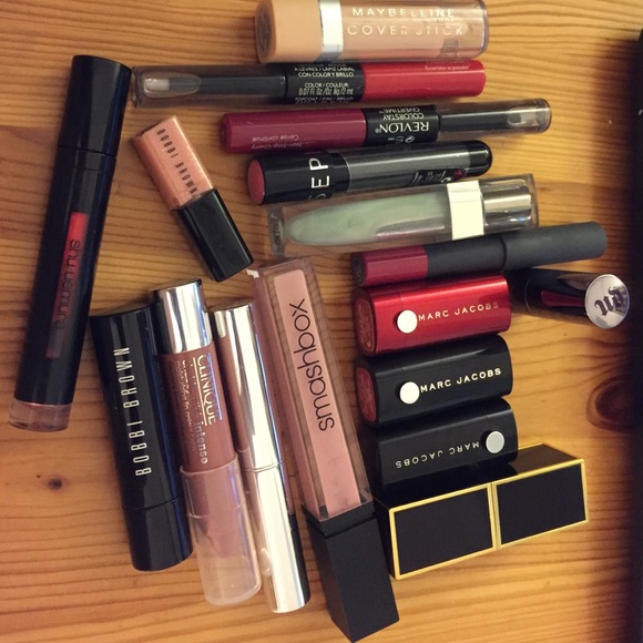 Lot of 15lipsticks 1concealer tom ford Marc Jacobs
