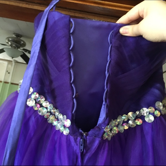Prom Dress - Picture 3 of 4
