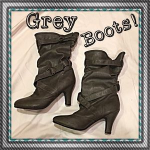 LIKE NEW! Grey Heeled Boots!👢👢