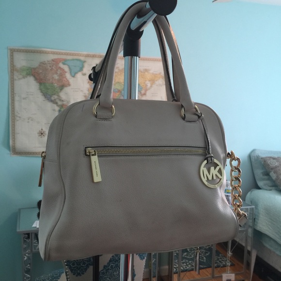 Michael kors pocketbook