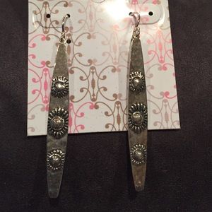 Vertical Radiance Earrings