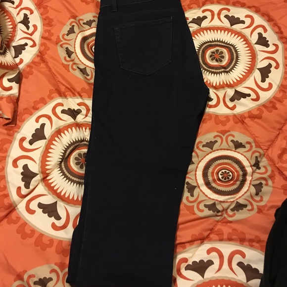 Ann Taylor dark denim skinny jean