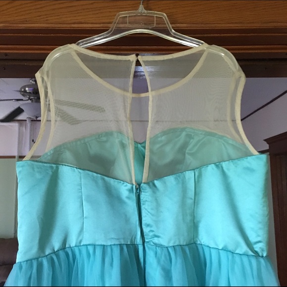 Prom Dress - Picture 2 of 4