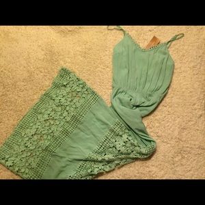 Brand New Gorgeous Franchesca Maxi dress NWT