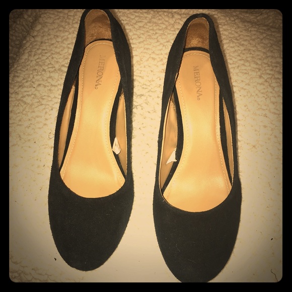 New Black "Suede" wedges!