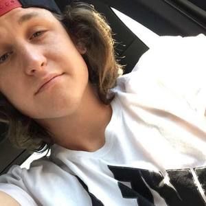 Meet your Posher, Johnny