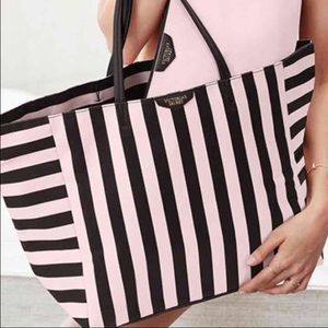 New Victoria's Secret tote