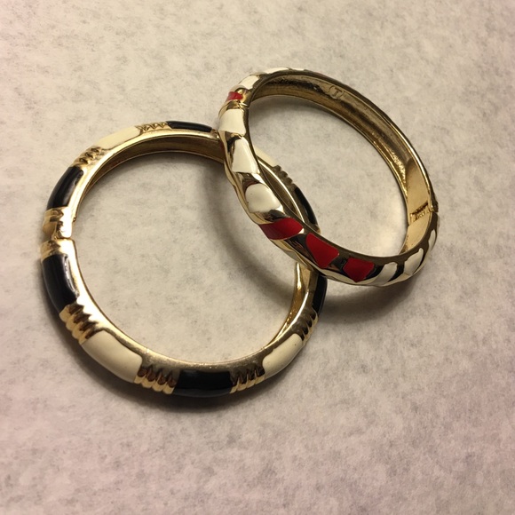 2 Bangle Bracelets Set Black / Red / Gold / Ivory