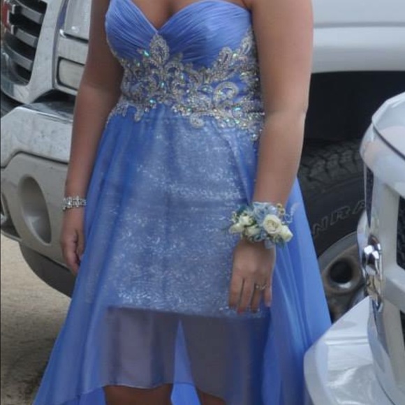 Prom/ Formal  Dress - Picture 2 of 3