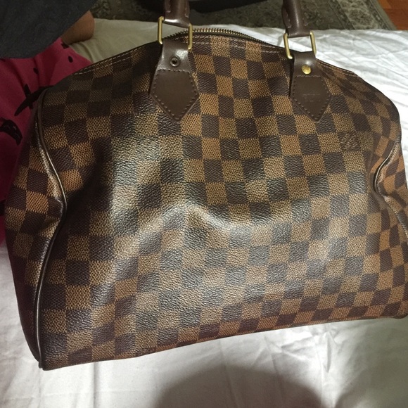 Louis Vuitton Speedy Bag