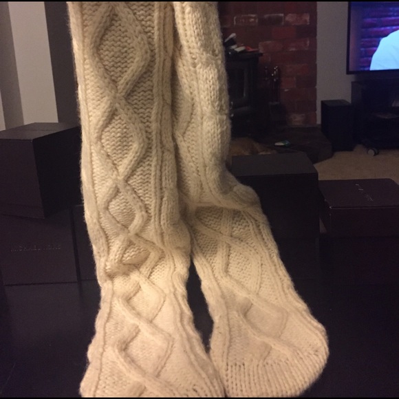 Authentic Abercrombie & Fitch mukluks