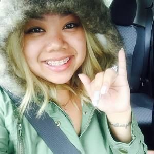 Meet your Posher, Laura mae