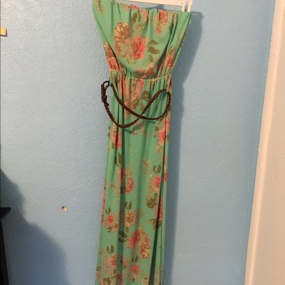 Maxi dress