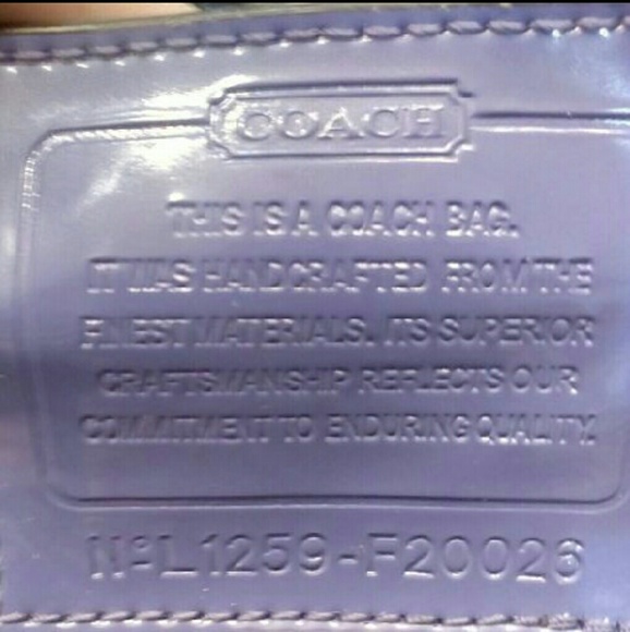 Coach - Picture 3 of 4